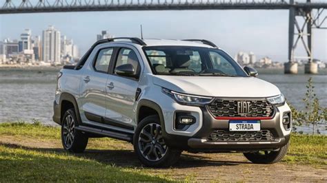 Fiat Strada Novidades Pre O Vers Es Consumo E Ficha T Cnica