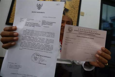 Ridwan Kamil Islah Bupati Indramayu Dan Wabup Lucky Hakim Temui Jalan