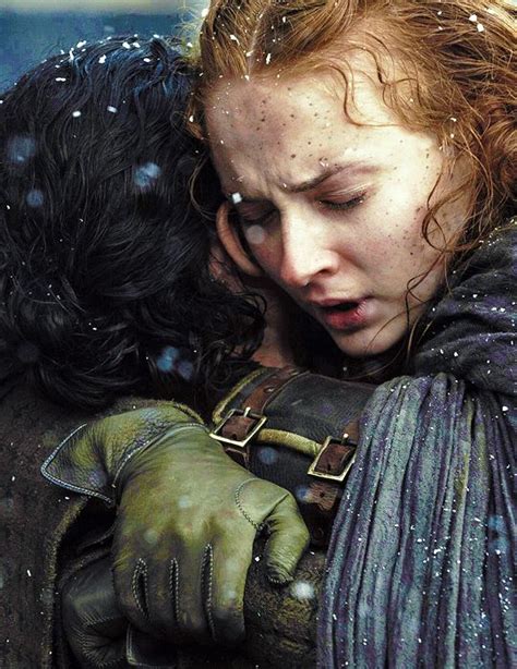 That Hug Game Of Thrones Facts Sansa