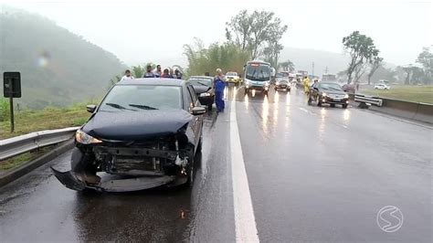 Chuva Aumenta O Risco De Acidentes Nas Estradas Que Cortam O Sul Do Rj