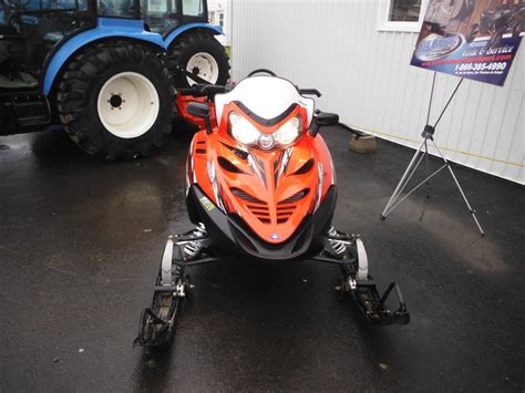 2009 polaris motoneige fst switchback turbo 750 Annonce classée