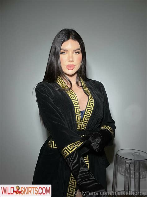 Nicole Thorne Nicolethorne Nude Onlyfans Instagram Leaked Photo