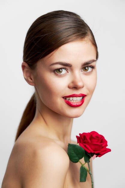 Premium Photo Brunette With Bare Shoulders Smile Red Rose Charming Look