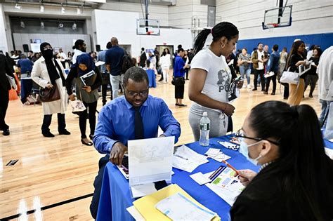 NYC Issues 1 000th Job Offer At Hiring Hall On Staten Island Silive