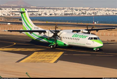 EC NVC Binter Canarias ATR 72 600 72 212A Photo By Andrzej Makowski