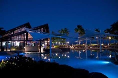 Five Star Hotels: Radisson Blu Resort - FIJI ISLANDS