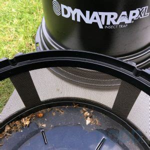 Living Outdoors Free of Bugs with the DynaTrap DT2000XLP