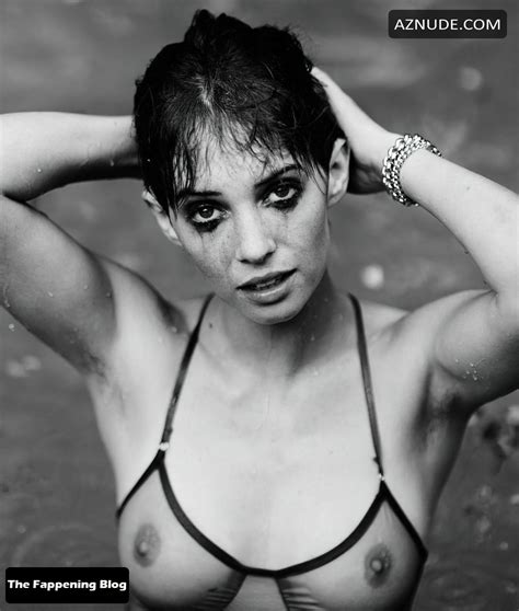 Maya Hawke Nude And Sexy Photos Collection Aznude