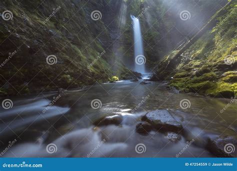 Wells Creek Falls Stock Image Image Of Falls Waterfall 47254559