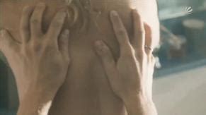 VERFUHRT IN DEN ARMEN EINES ANDEREN NUDE SCENES AZNude