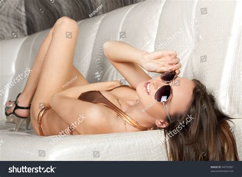 Sensual Fashion Model Sexy Golden Bikini 스톡 사진 94797061 Shutterstock