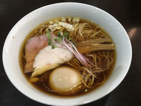 『味玉鶏醤油そば』麺屋 鶏っぷのレビュー ラーメンデータベース