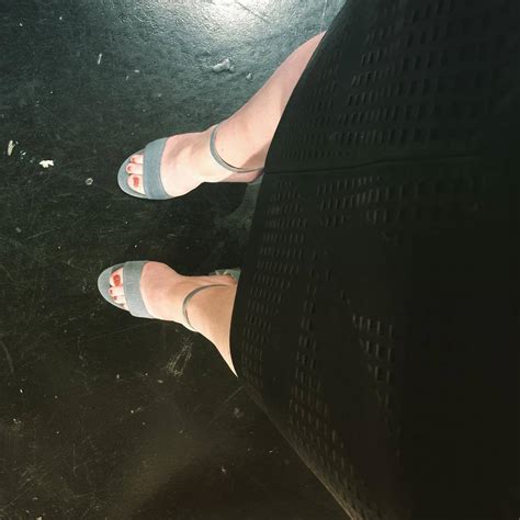 Rosemary Barton S Feet I Piedi Di Rosemary Barton Celebrities Feet