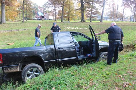 Man Arrested For Dui After Driving Into Ditch Am Radio