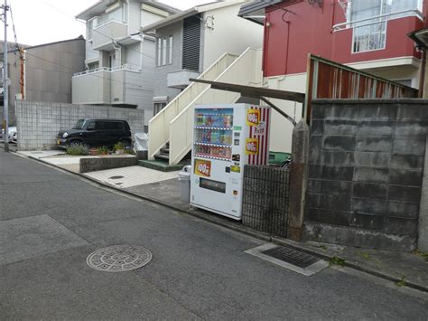 SKYFORGER.NET: Торговые автоматы в Японии