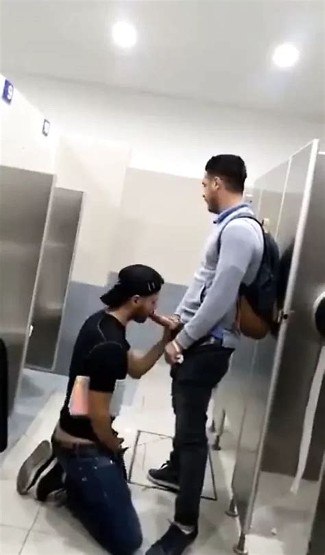 Cruising Suck And Swallow Gay Amateur Amateur Porn XHamster