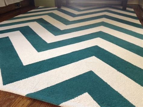 Handpainted Chevron Rug Diy Rug Chevron Rugs Painted Rug