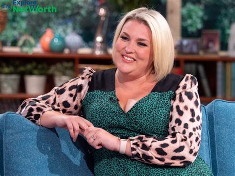 xavier roberts net worth