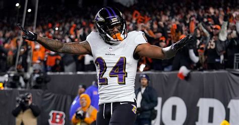 Baltimore Ravens Ex Marcus Peters Signs With Las Vegas Raiders - Sports ...