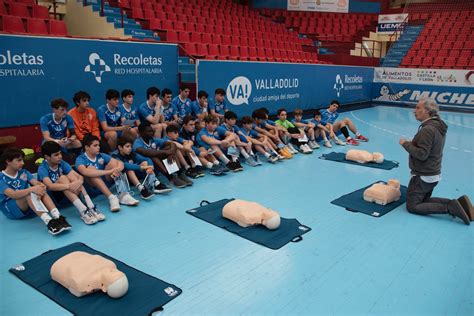 Técnicas de reanimación cardiopulmonar para la cantera del Recoletas