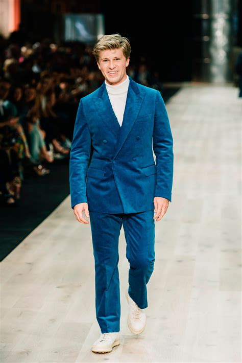 Robert Irwin Trades Khakis For Suits On Runway At Melbourne Fashion