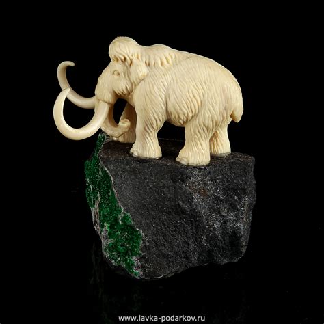 Скульптура из кости "Мамонт". Бивень мамонта, уваровит, арт. 800694498 ...