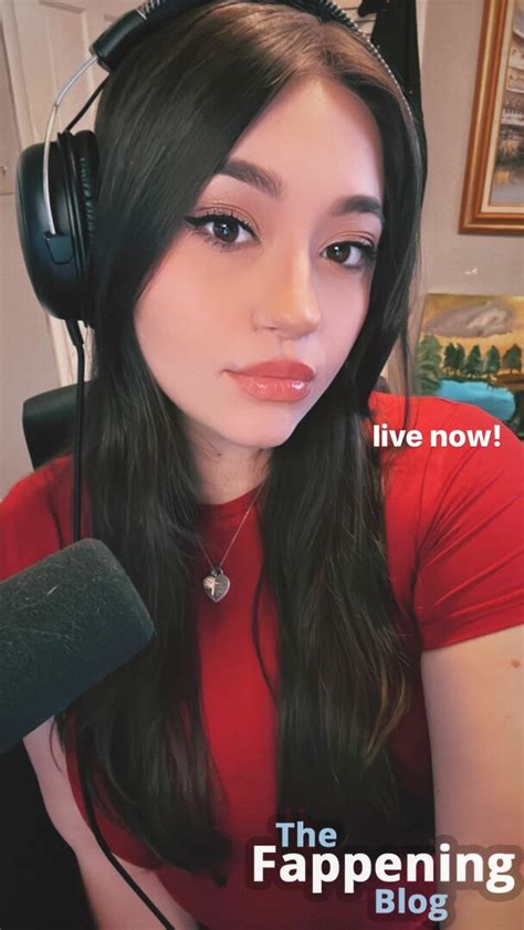 Bananabrea Bananabreaa Nude Leaks Photo 37 TheFappening