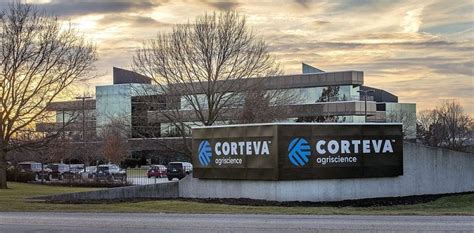 Corteva Agriscience adquiere la biotecnológica Symborg y Stoller