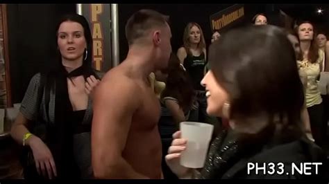 Bitches Are Wet From Hot Yang Males And Suffering To Cuss Out With Them