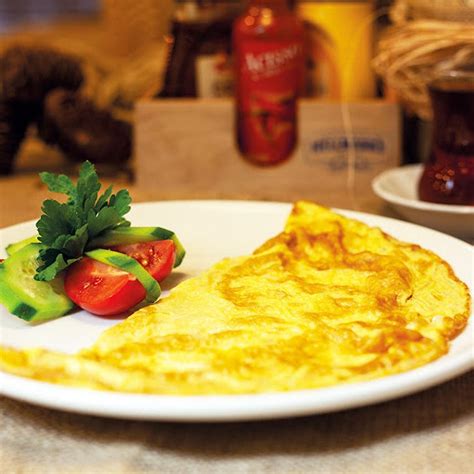 Omlet Nas L Yap L R Te Peynirli Omlet Tarifi