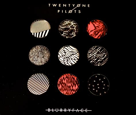 Looking Back On: Twenty One Pilots, “BLURRYFACE” – The Clarion