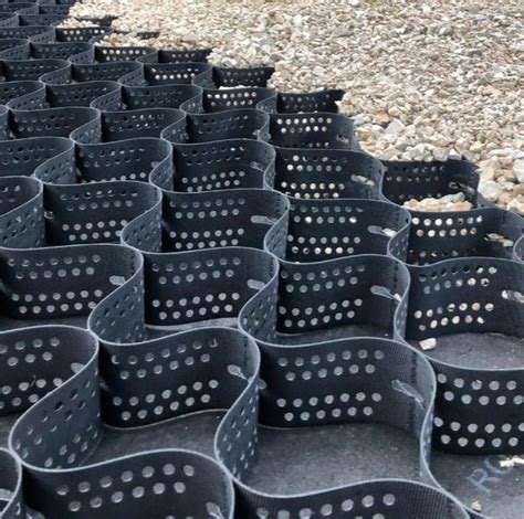 Manufacturer HDPE PP PCA Smooth Punching Perforated Ground Enhancement