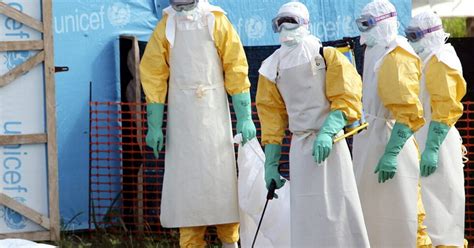 Ebola Contagiato Un Medico Italiano Di Emergency Il Foglio