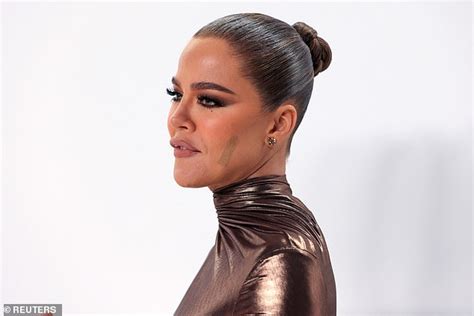 Khloe Kardashian Says Her Scar Is Healing So Wonderfully After Having