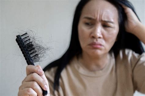 Connection Between Hair Loss and Low Estrogen Levels