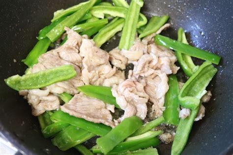 Recipe Stir Fried Peppers And Pork With Oyster Sauce Even On