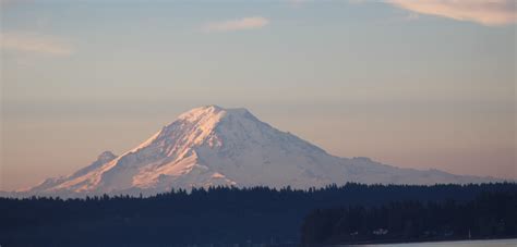 Mount Rainier at Sunrise : r/Mount_Rainier