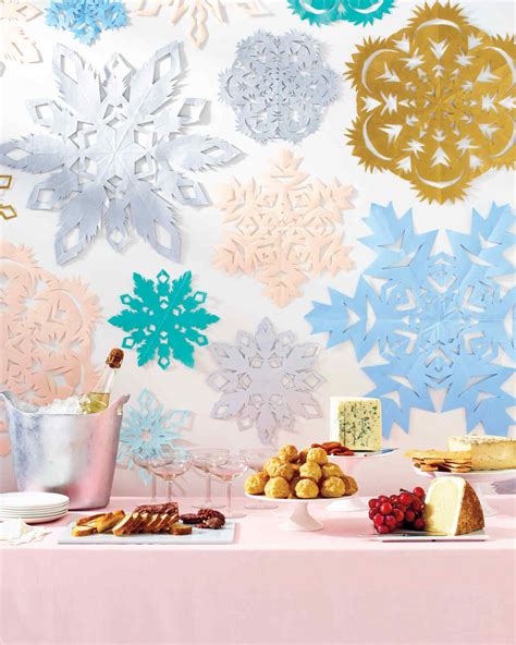 How to Make Paper Snowflakes | Martha Stewart