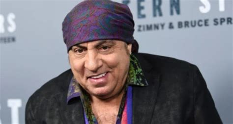 Steven Van Zandt Net Worth – The Impact of a Multifaceted Talent