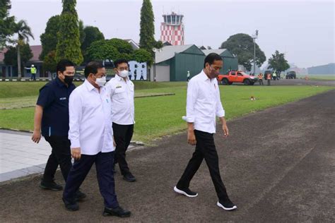 Guyon Jokowi Soal Plang Tanah Johnny G Plate Di Labuan Bajo