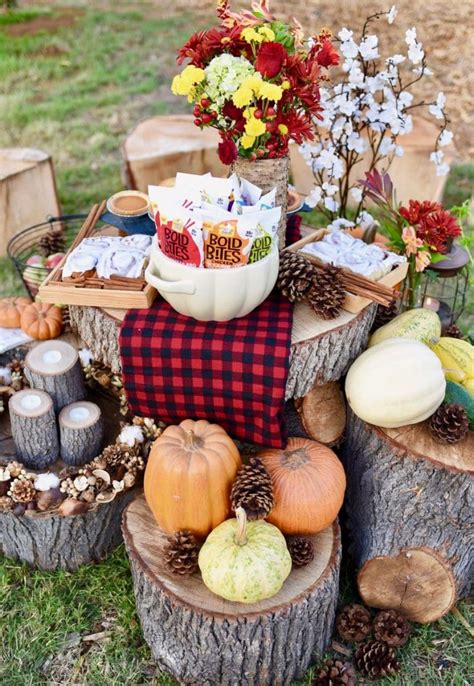 The Ultimate Guide To The Perfect Fall Picnic