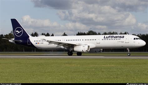 D AIDE Lufthansa Airbus A321 231 Photo By RobertLN ID 1333174