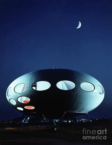 Futuro Ii A Flying Saucer Shaped House Photograph By Bettmann Fine