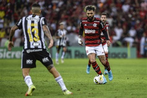 Flamengo Punido Pelo Stjd Em R Mil Por Objeto Arremessado No