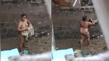 Desi Aunty Nude Captured On Hidden Cam While Bath On Outdoor For Your