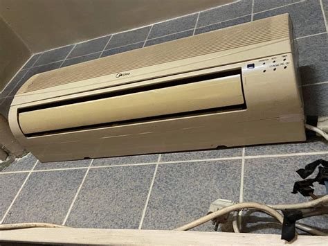 Климатик Midea MSG-12HR гр. София Враждебна • OLX.bg