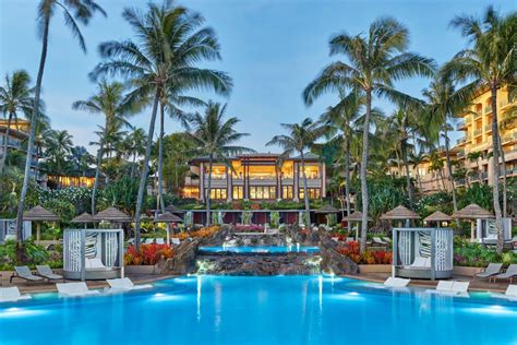 Peek Into the $100 Million Transformation at The Ritz-Carlton Maui ...