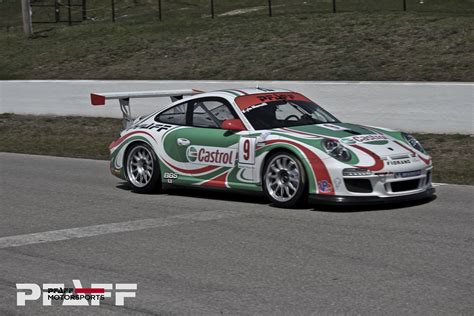 Pfaff Castrol Porsche Gt3 Cup Car In Action Motorsport Porsche Porsche Gt3