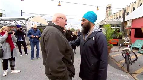 Jagmeet Singh challenges man who urged him to 'cut off' his turban ...