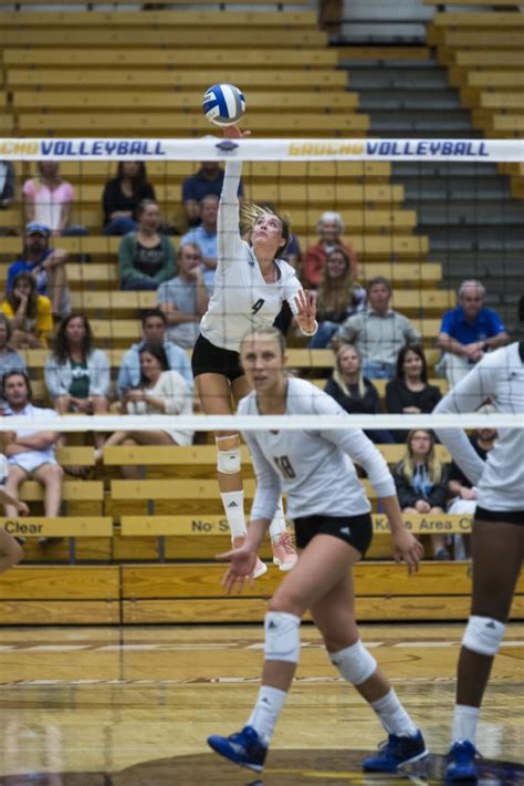 UCSB Womens Volleyball Starts Road Trip At Cal Poly The Daily Nexus